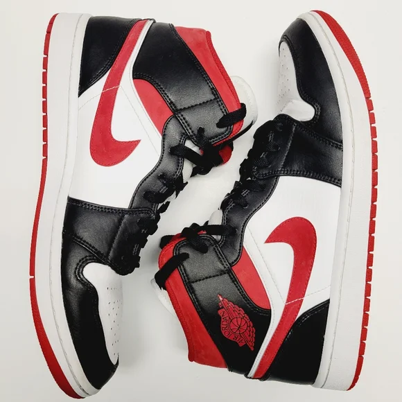 Nike AirJordan 1 mid Gym Red554724-122 Size 11